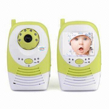 作り付けのスピーカーおよび 1/3 インチ色 CMOS の撮像装置が付いている無線赤ん坊のモニター